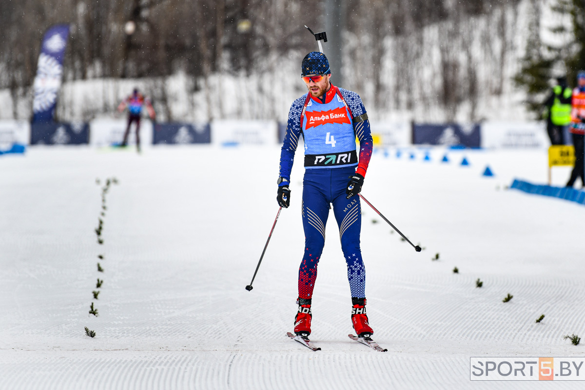 Антон Бабиков