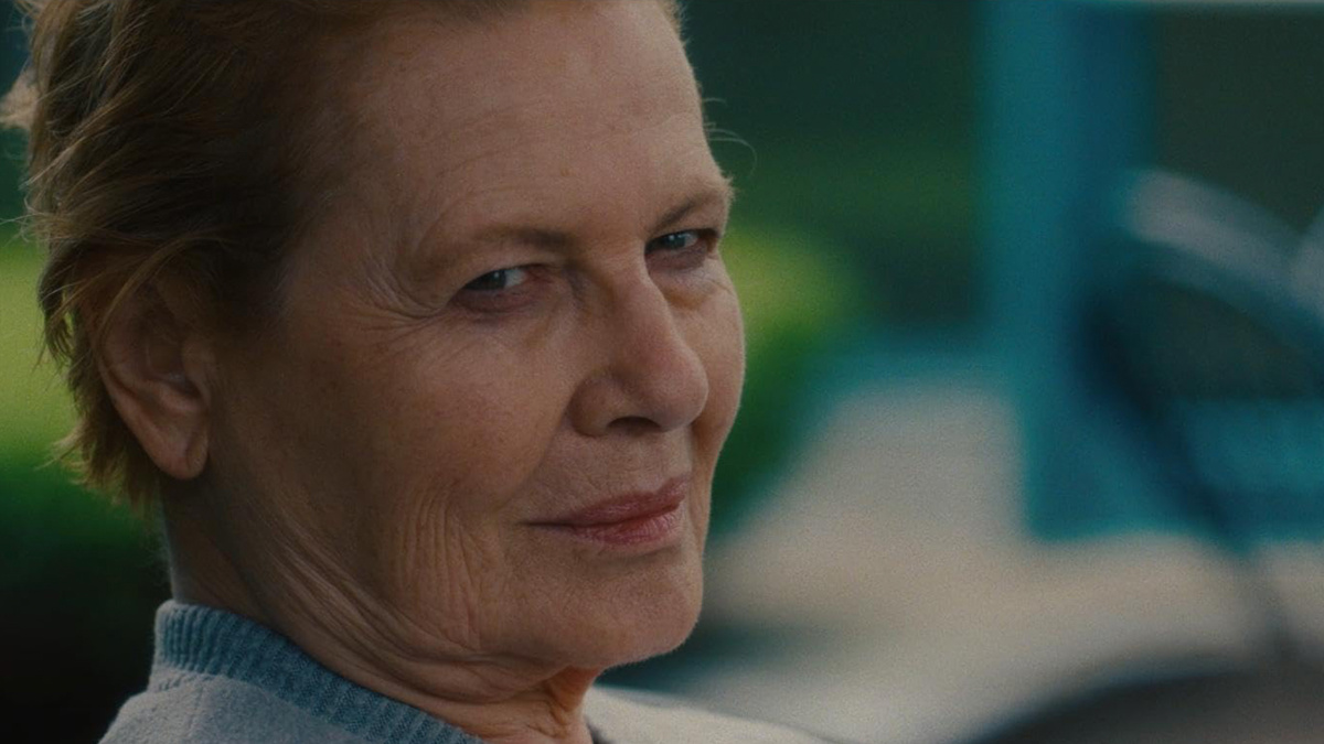 Кадр из фильма "Аферистка"