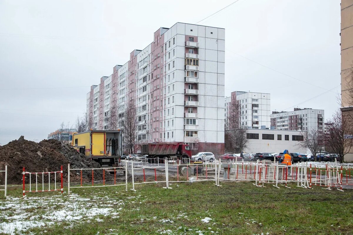   Проспект Большевиков, 30/1.  Фото: пресс-служба АО «Теплосеть Санкт-Петербурга»