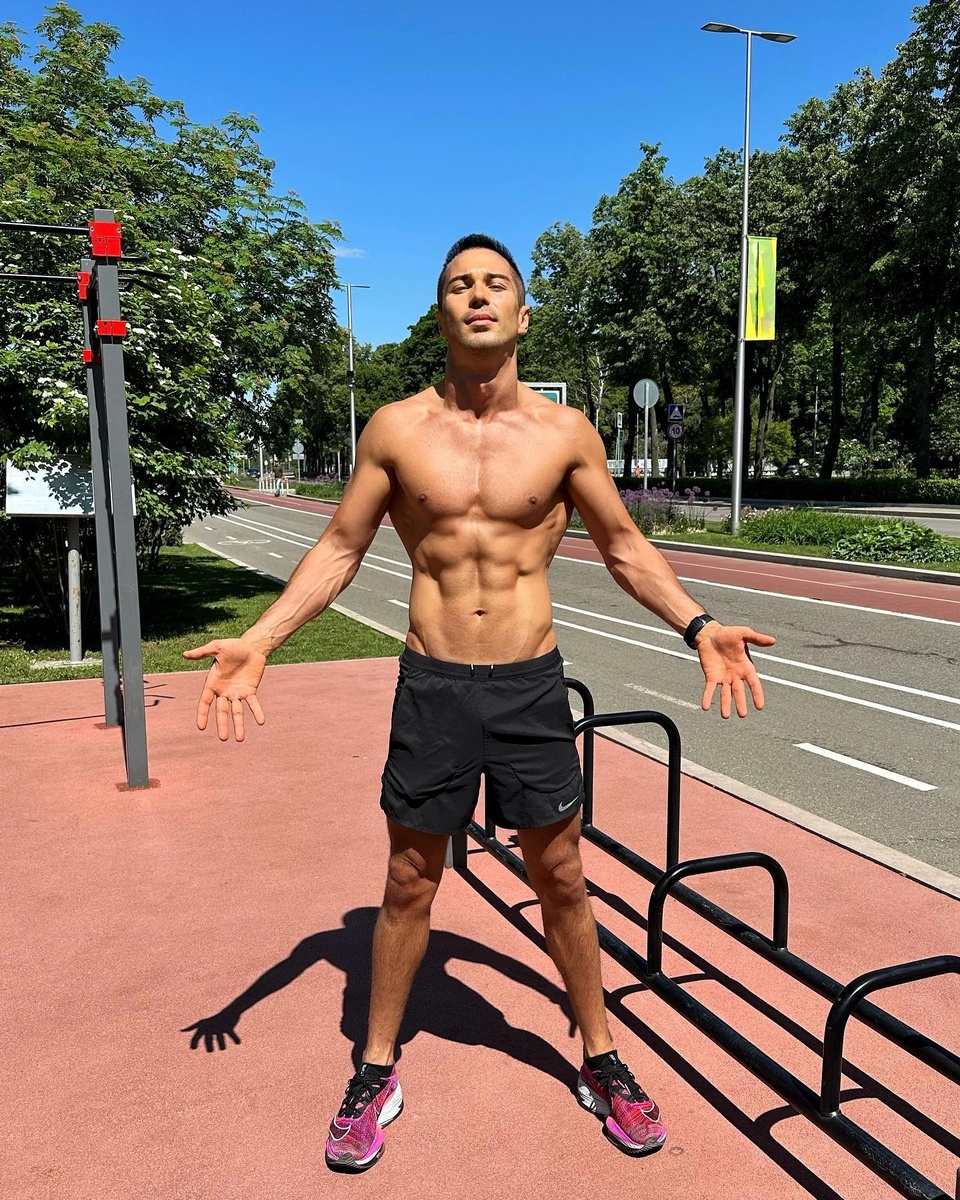    Эдуард Барк ушел из жизни в 36 летСоцсети Эдуарда Барка