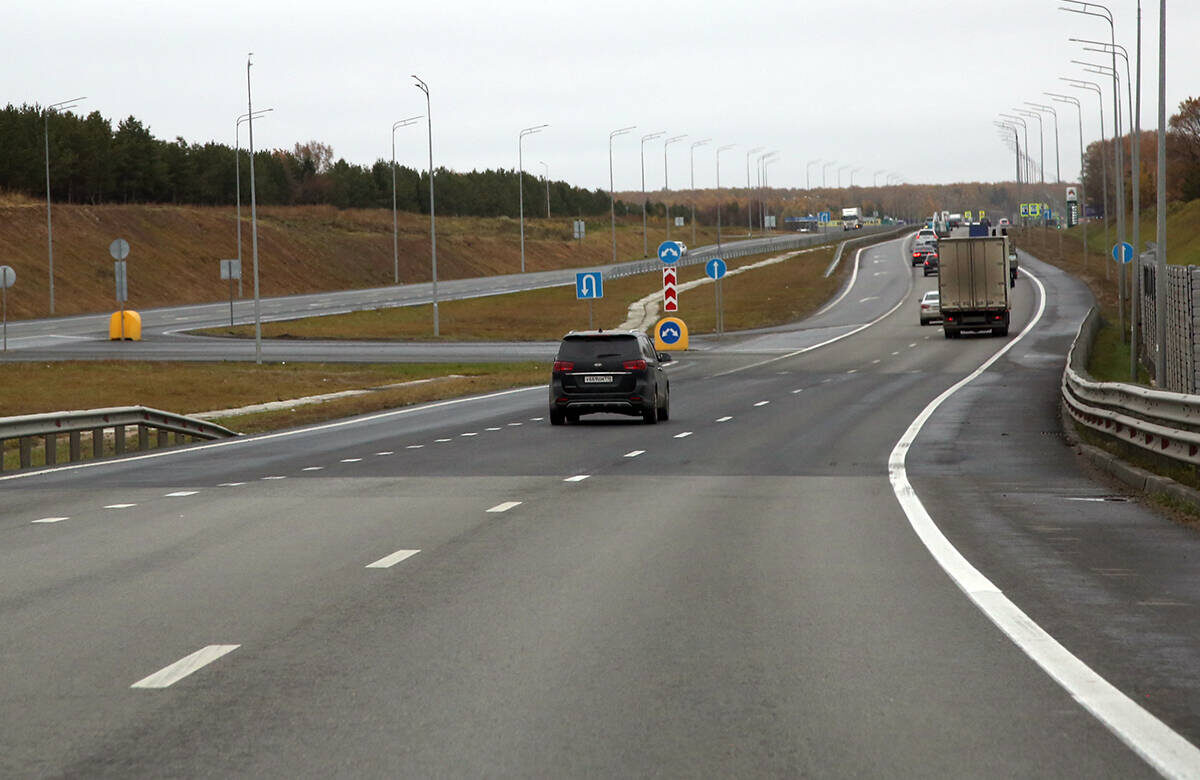На ремонт и строительство региональных и местных автодорог в Татарстане в этом году направили 82,2 млрд рублейФото: © Султан Исхаков / «Татар-информ»