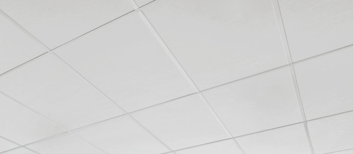 "Армстронг" с плитками с прямой кромкой и каркасом Т24