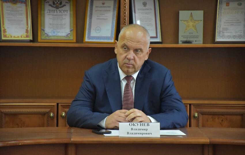 Генеральная прокуратура требует изъять все имущество и более 85 миллионов вице-губернатора Окунева и его заместителя