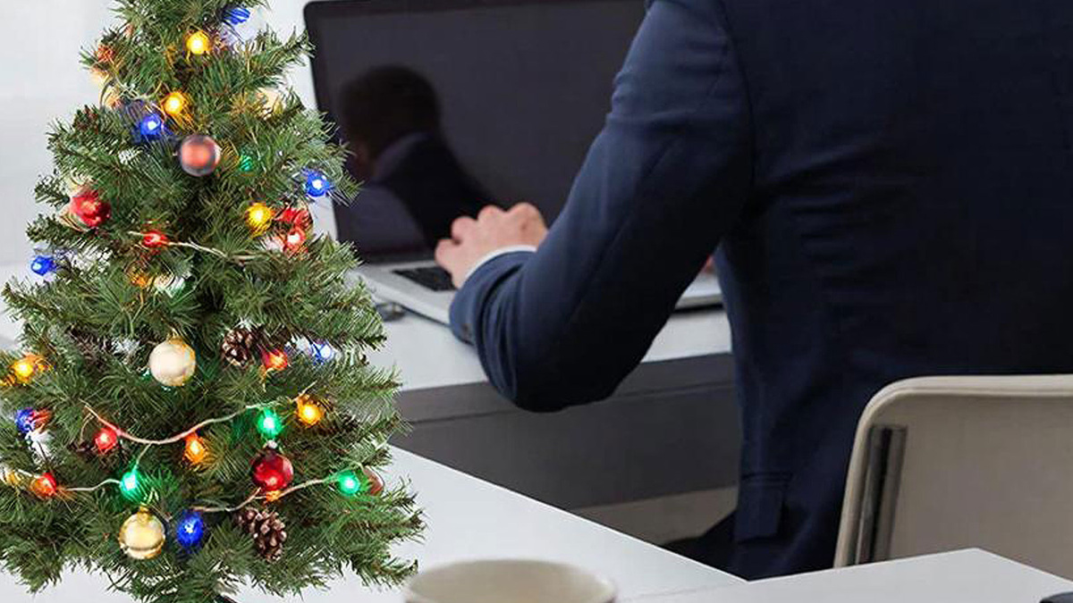 Успеть до Нового года.