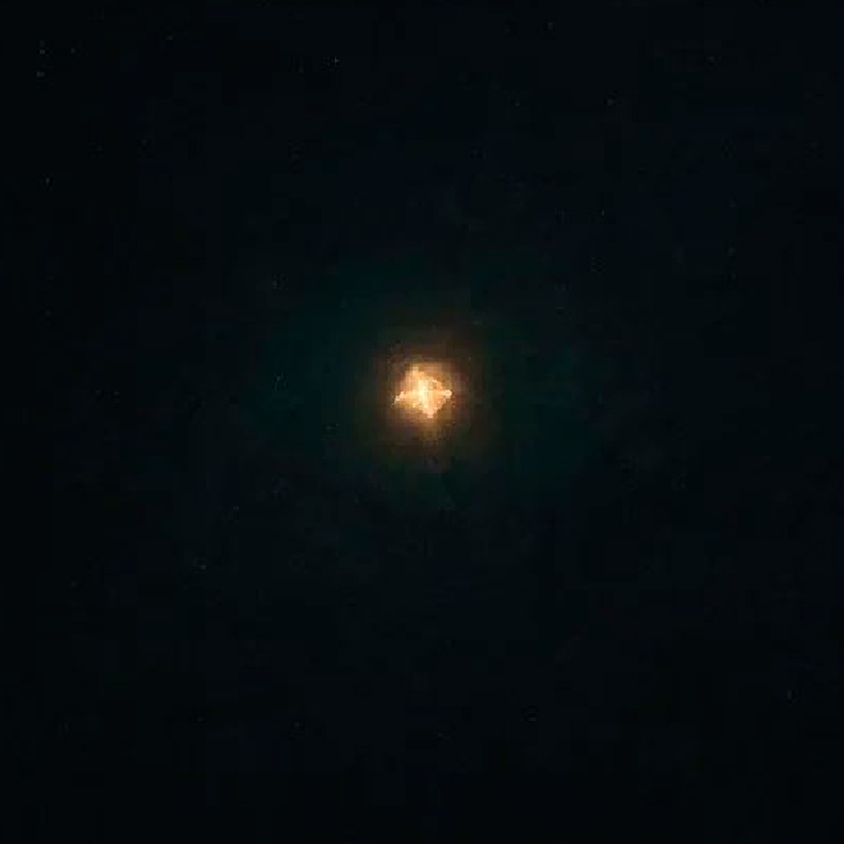 Ядро кометы 3! Атлас. Крест - звезда?