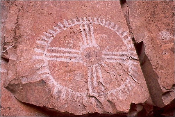 Крест - звезда. Наскальный рисунок. Аризона.