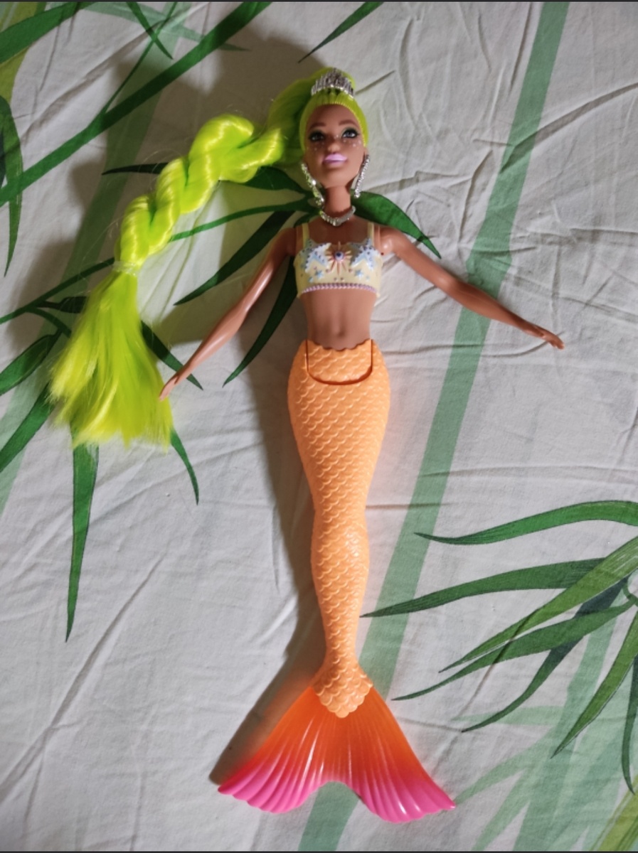 Я так и назвала ее - Неон