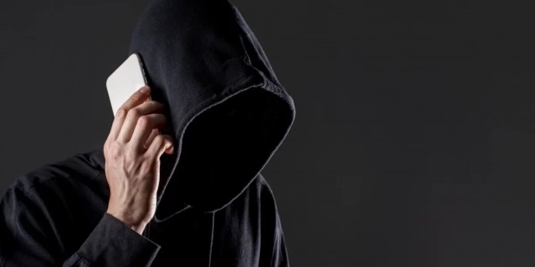 Масштабная угроза. Как мошенники используют SIM-боксы для обмана людей