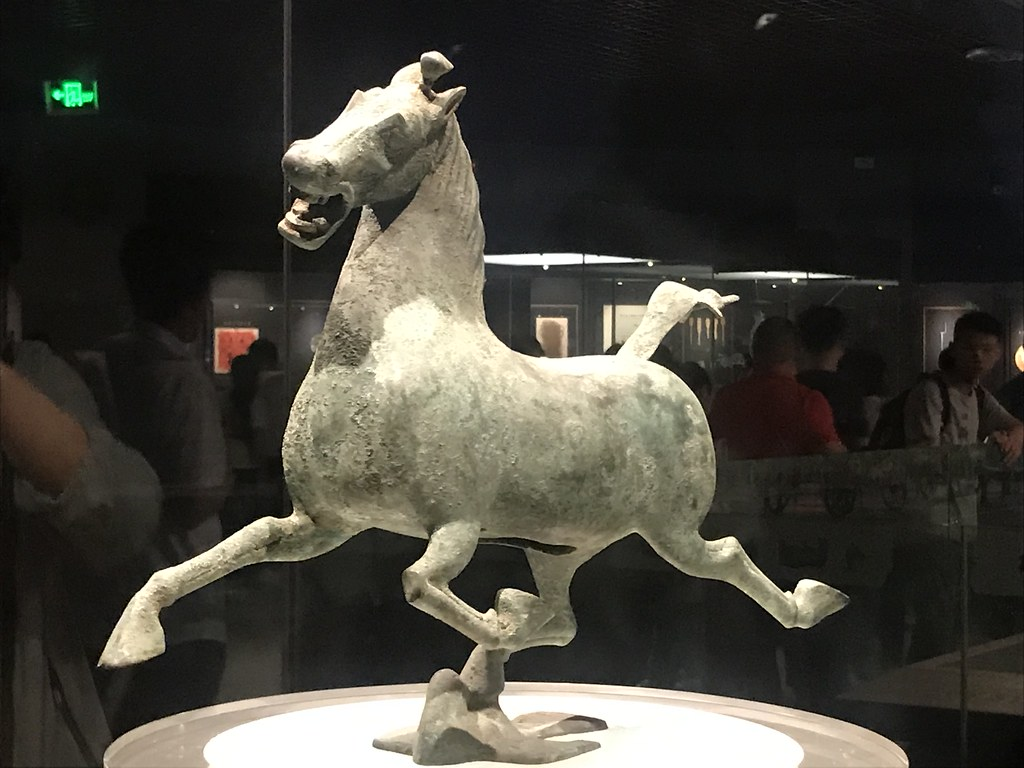 Та самая лошадь в Музее провинции Ганьсу  Baidu.com