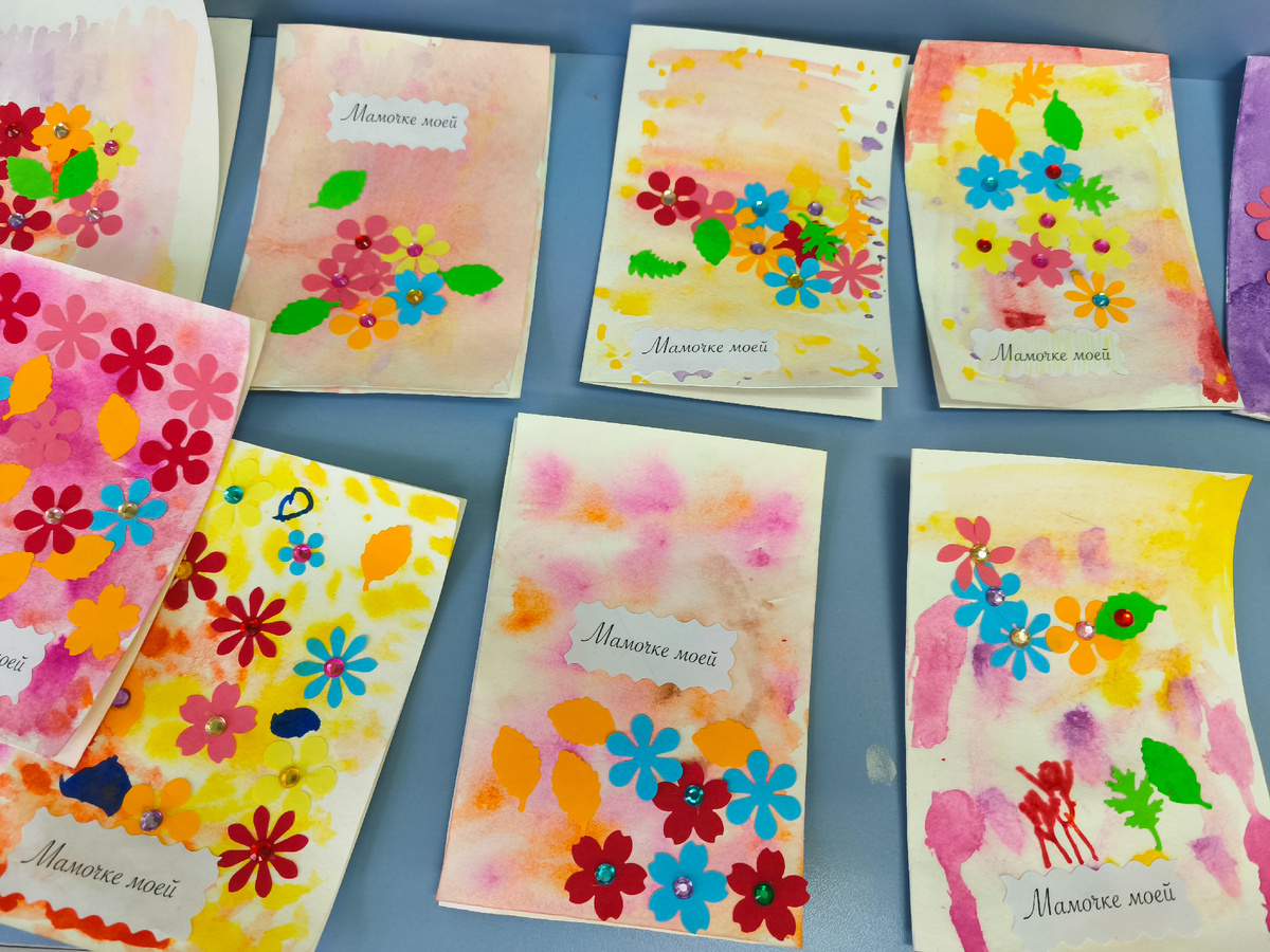 Открытки ко дню матери в детском саду сына