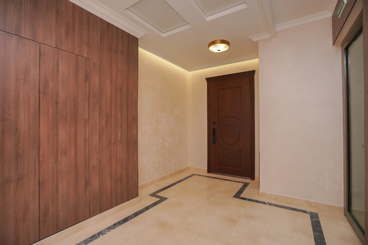 Для шумоизоляции в полу и межквартирных стенах девелопер использует негорючие звукопоглощающие плиты на основе горных пород.