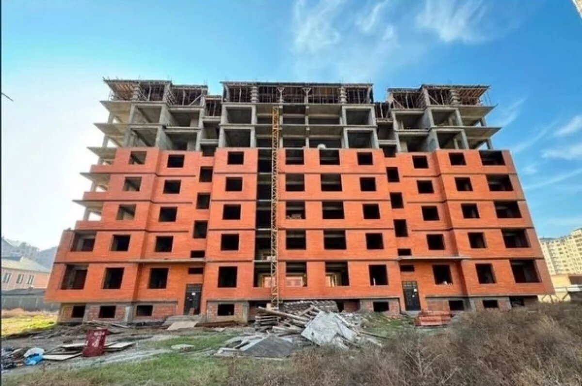    В Махачкале снесут незаконную девятиэтажку из-за угрозы жизни людей