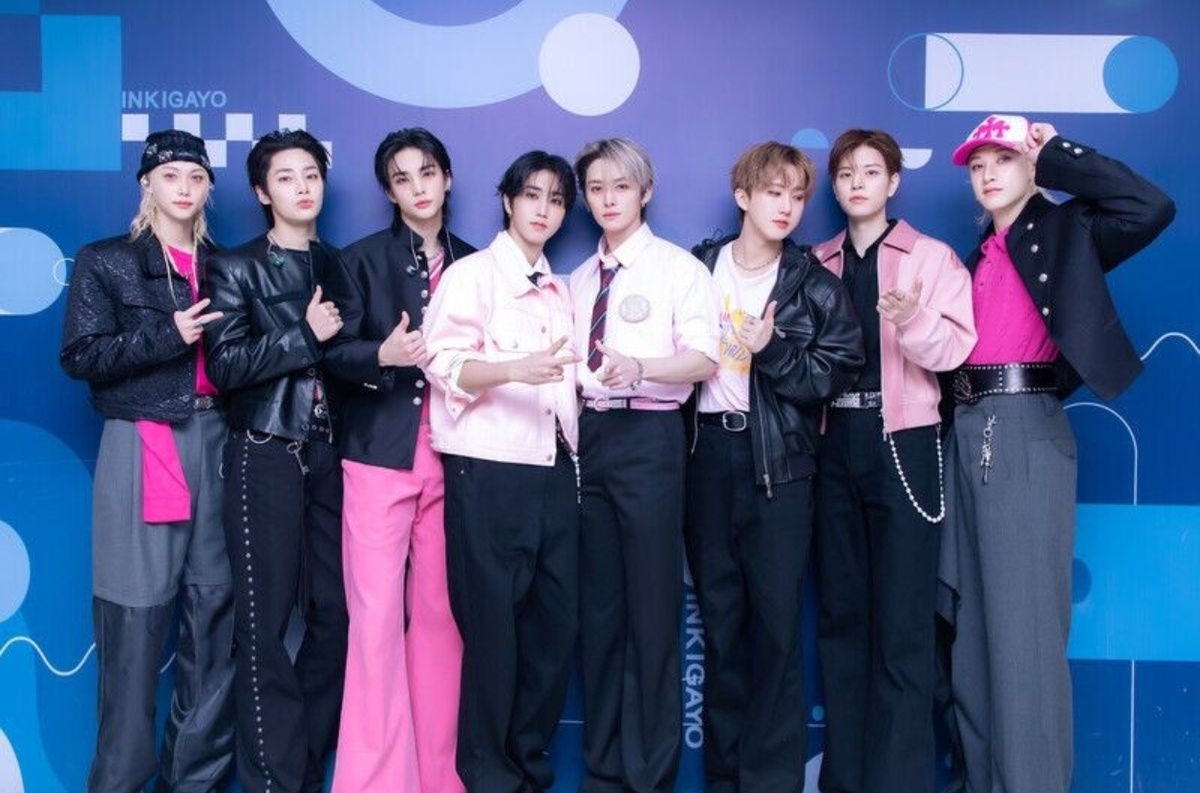 "Локомотивчики" Stray Kids. 