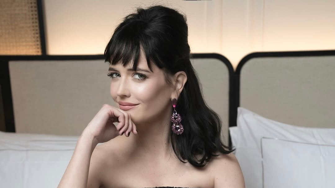     Соцсети Евы Грин