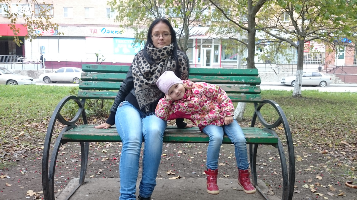 Прогулка с Викой после детского сада