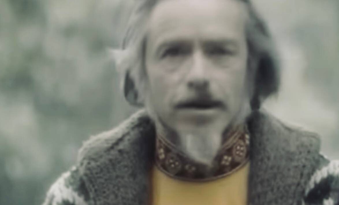 Британский философ и писатель Алан Уотс