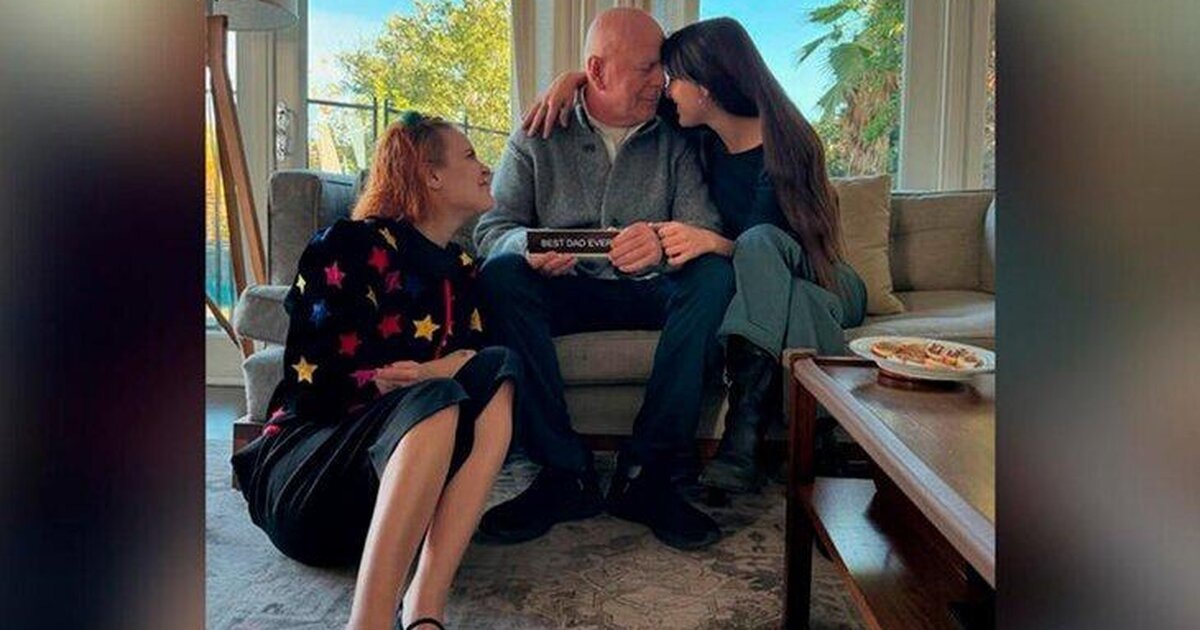 Брюс Уиллис с дочками