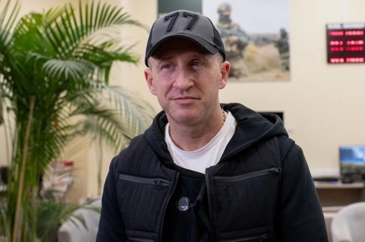    Актёр и ведущий Оскар Кучера посетил школу в Пермском крае