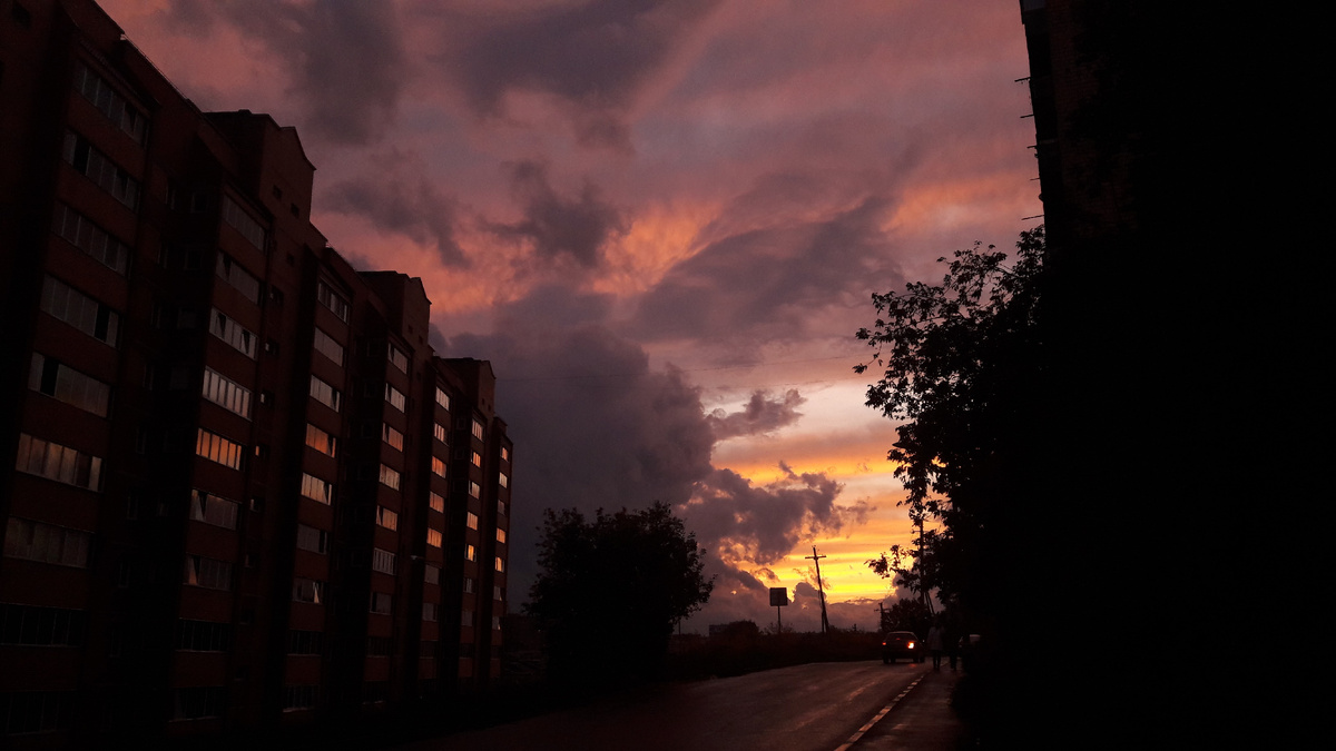 Закат где-то в Красноярске 