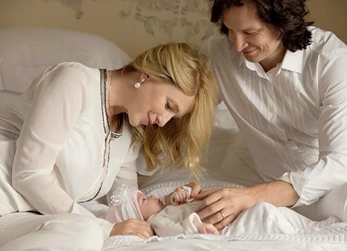 Ирина Гринёва и Максим Шабалин с дочерью Василисой