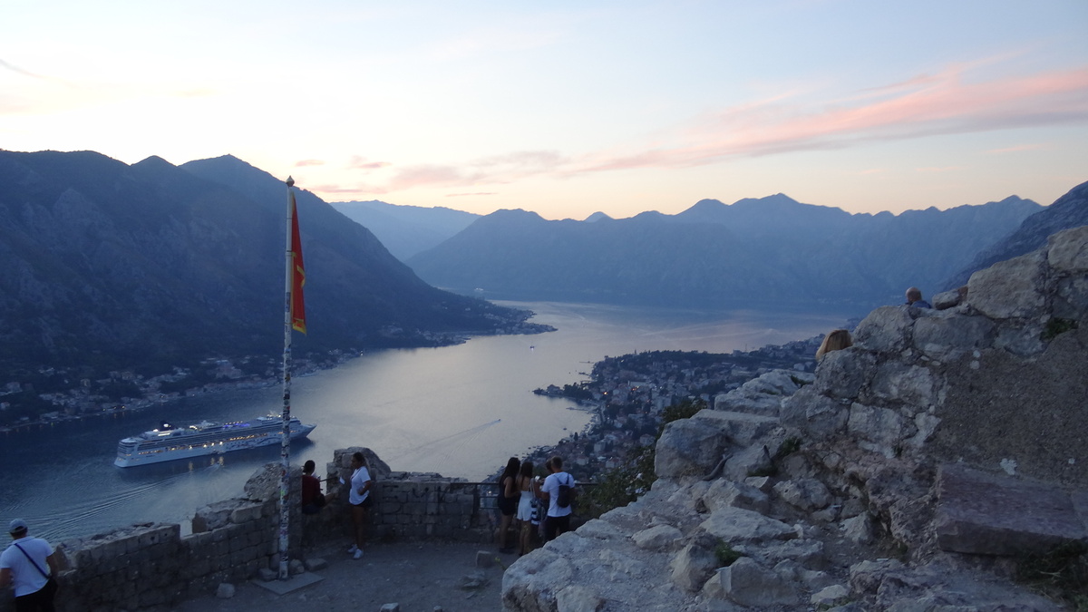 Вид на Котор с крепости Сен-Джованни