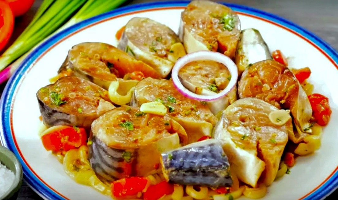 Скумбрия малосольная и маринованная. Рецепты.