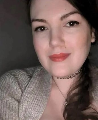    В 2024 году Экселби уже пыталась кого-то нанять для покушения на свою жизнь. Фото: Sonia Exelby / Facebook (соцсеть запрещена в России; принадлежат компании Meta, которая признана экстремистской и запрещена в РФ)