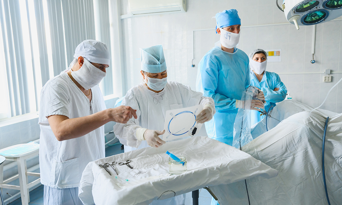 Благодаря поддержке ведущих предприятий города медицинское учреждение получило долгожданное оборудование, которое поможет тысячам горожан / Фото Вадима Благодарного