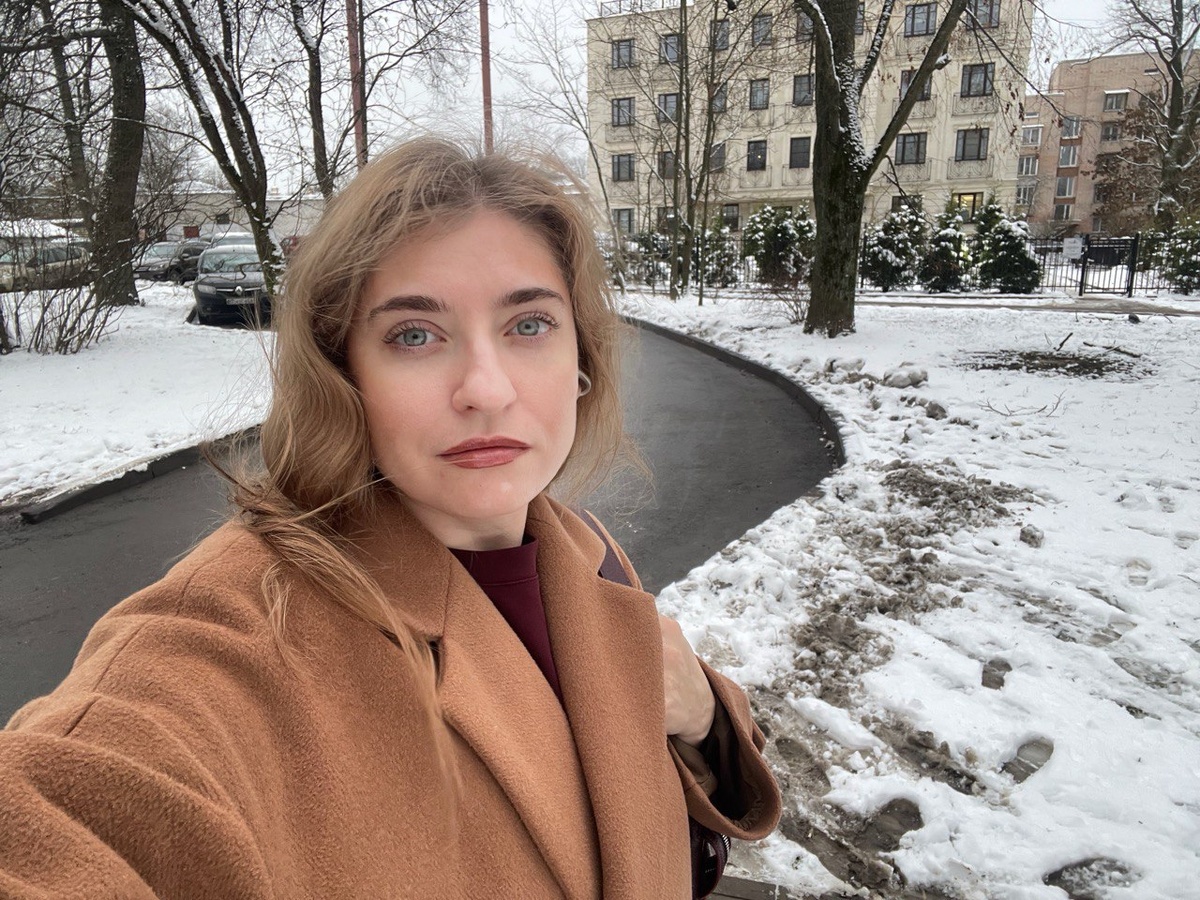 Снежок, -3, сонная, но с мейком))