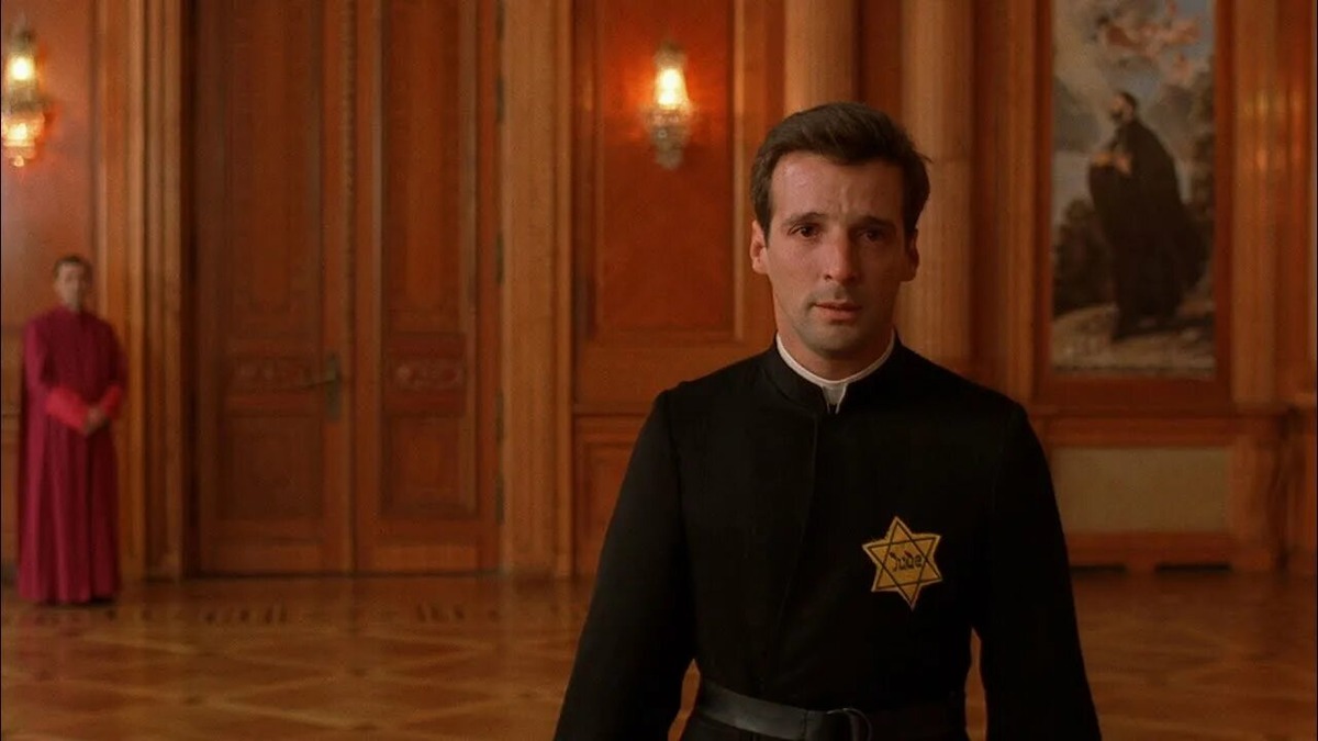 Кадр из «Аминь»