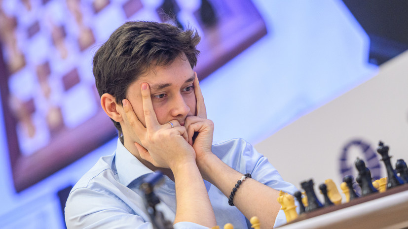    Michal Walusza / FIDE