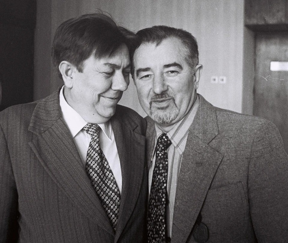    Короткевич однажды защитил Бородулина из-за шаржа. Фото: Владимир Крук / Архив "КП"