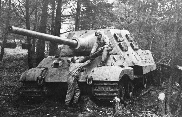 11 «Шерманов» за 5 минут: что собой представляла самая мощная самоходка Германии