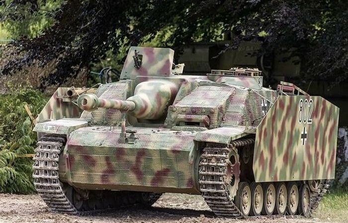 Третья модель самоходки Штуг.