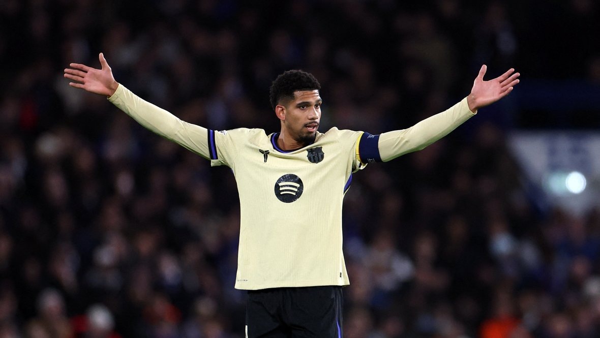    Рональд Араухо. Reuters