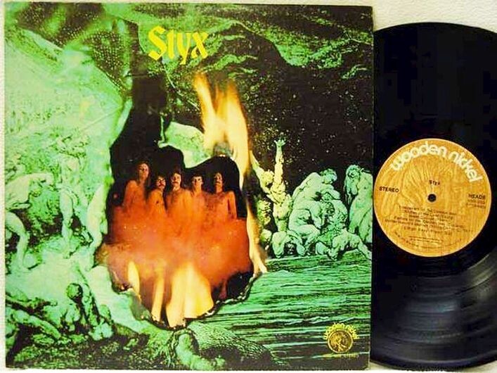 Классическая американская рок-музыка появилась только в 1972 году с выходом альбома «Styx I» , сверстанного строго по английским правилам