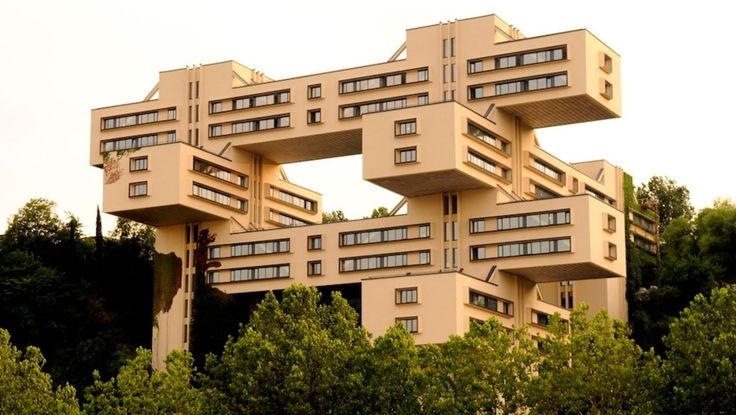 Семь шедевров архитектуры из СССР: когда строили не только "панельки"