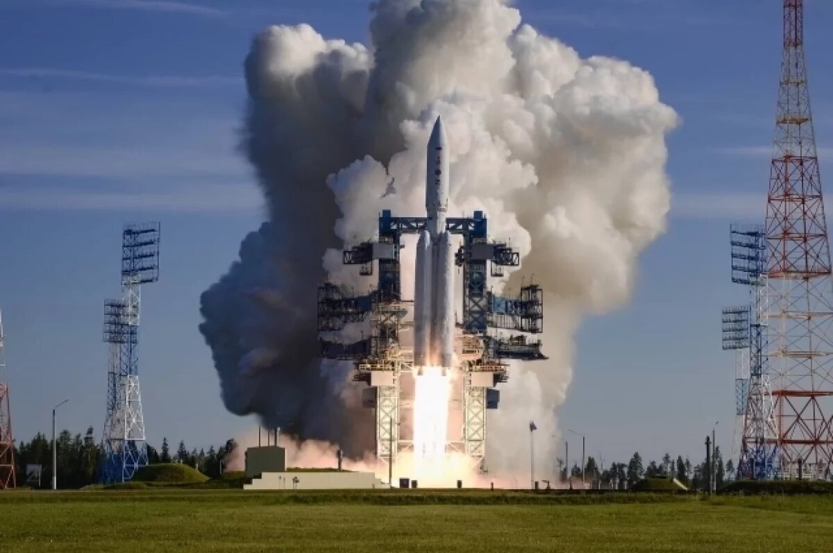    Ракета «Ангара», построенная в Омске, вывела на орбиту военные спутники