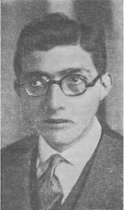 Карлос Торре Репетто (23 ноября 1905, Мерида — 19 марта 1978, там же) — мексиканский шахматист, почётный гроссмейстер (1977)