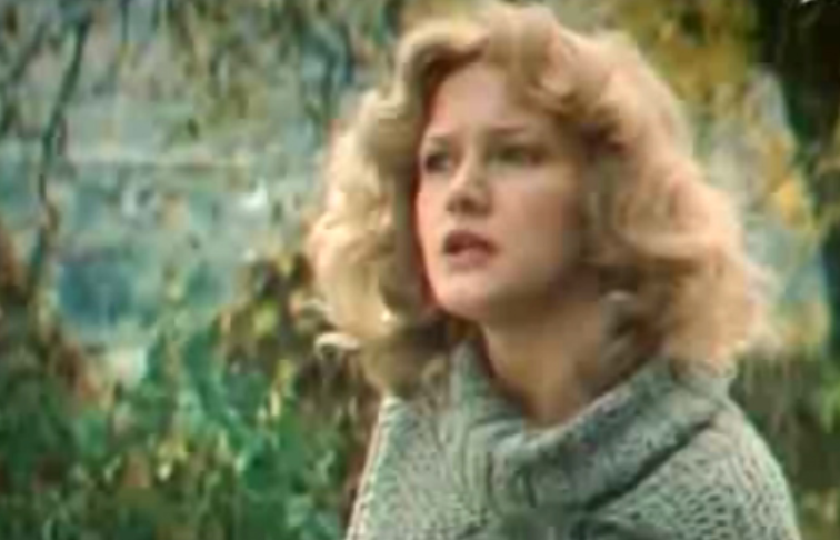 Очень необычный любовный треугольник. И будь счастлива!