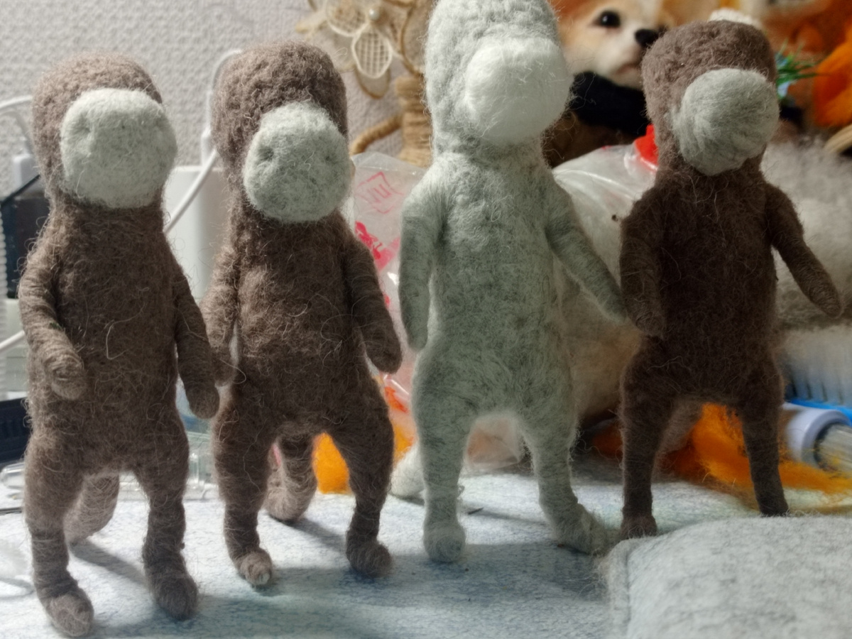 Банда , скоро будет много лошадок