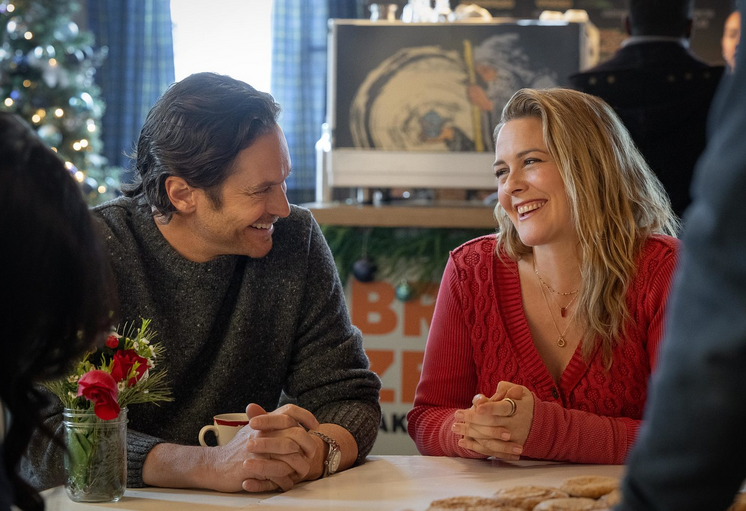 Листайте кадры.