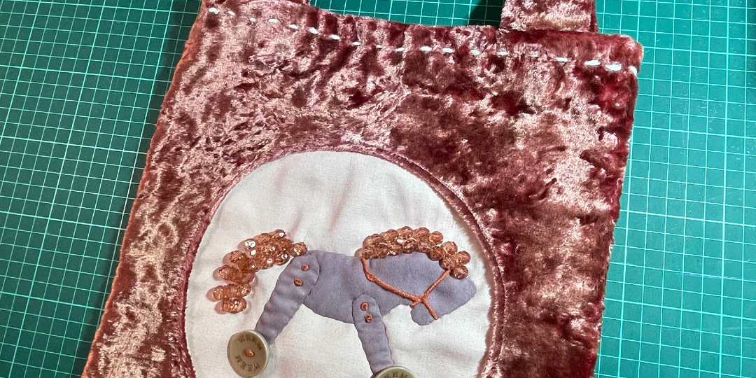 Раритетная вещица из того, что под рукой.