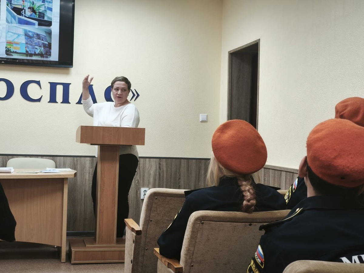 ГКУ «Волгоспас» провело очередную встречу с кадетами СОШ №7.