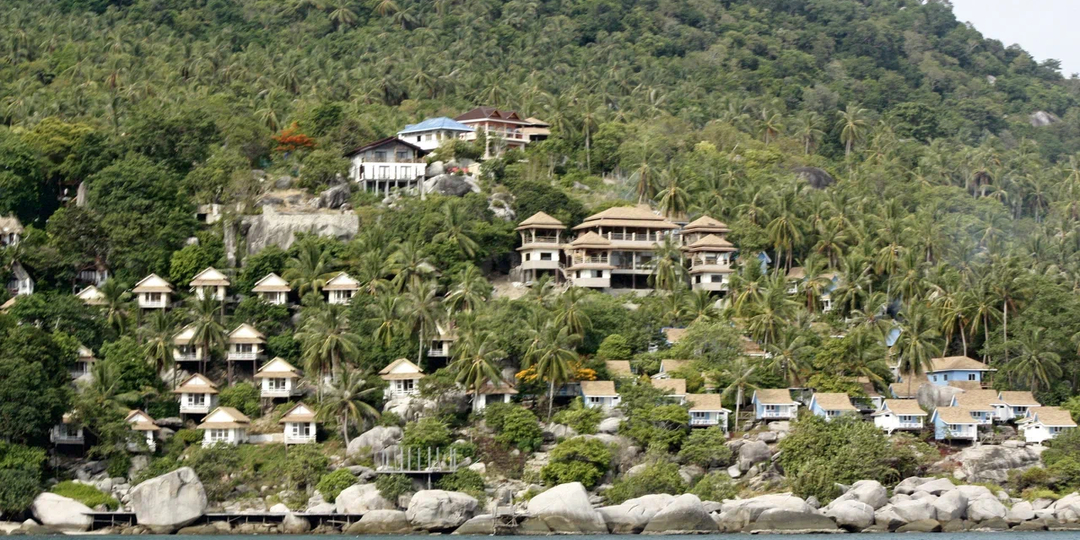 Топ-5 стран, где зимой +28 и море как парное молоко