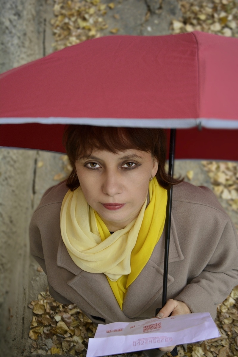 Понять, как устроена жизнь и почему людям приходится терять своих любимых, непросто даже взрослому человеку. А что говорить о ребёнке? Сегодня в рубрике #ОдобреноШаховкой главный библиотекарь отдела обслуживания Марина Рязанова представляет «маленький роман» Александры Николаенко «Небесный почтальон Федя Булкин».