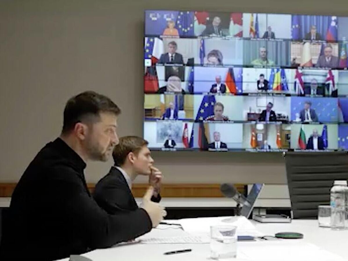    Кадр трансляции видеоконференции "коалиции желающих"