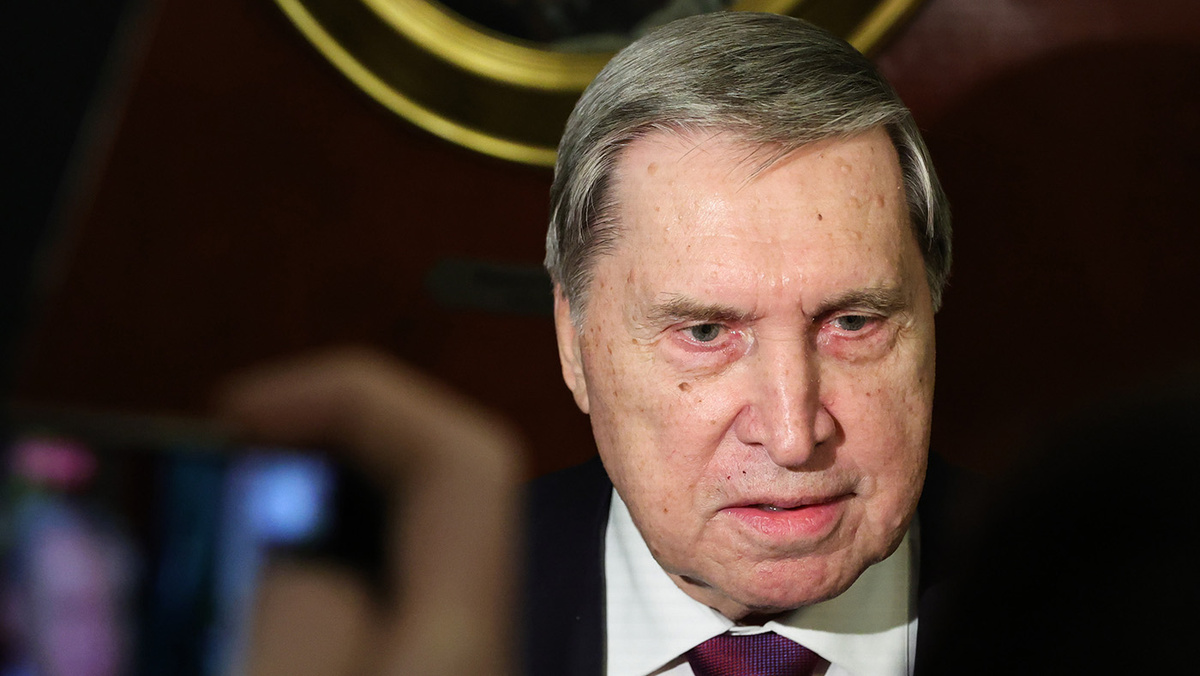   Роман Наумов / URA.RU / ТАСС- Помощник президента России Юрий Ушаков