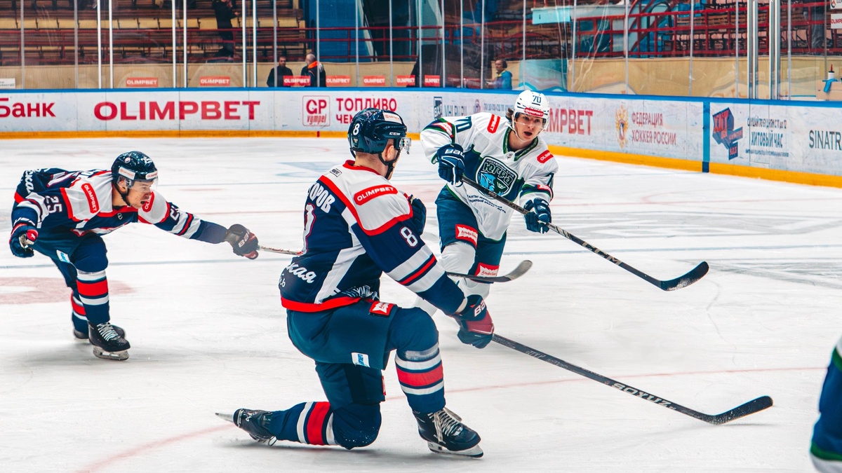    «Югра» всухую обыграла «Кристалл»