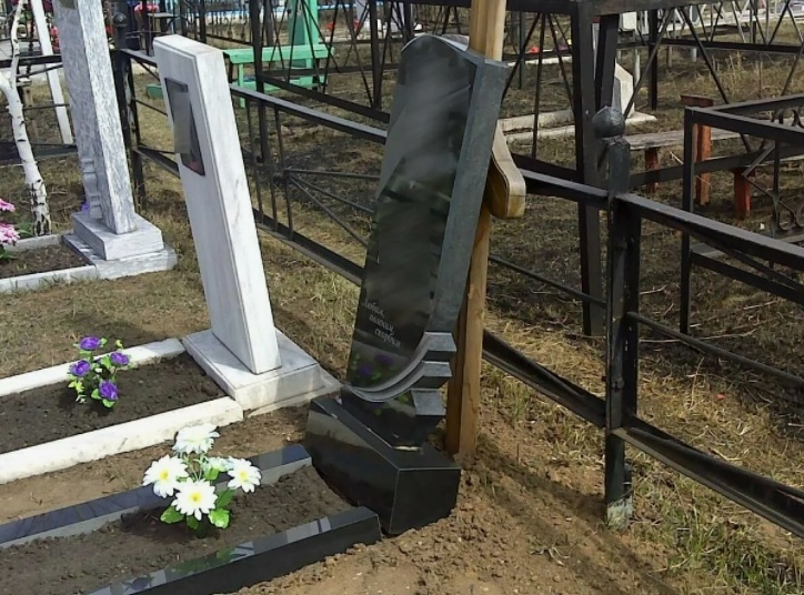 Почему нельзя ставить памятник сразу после похорон